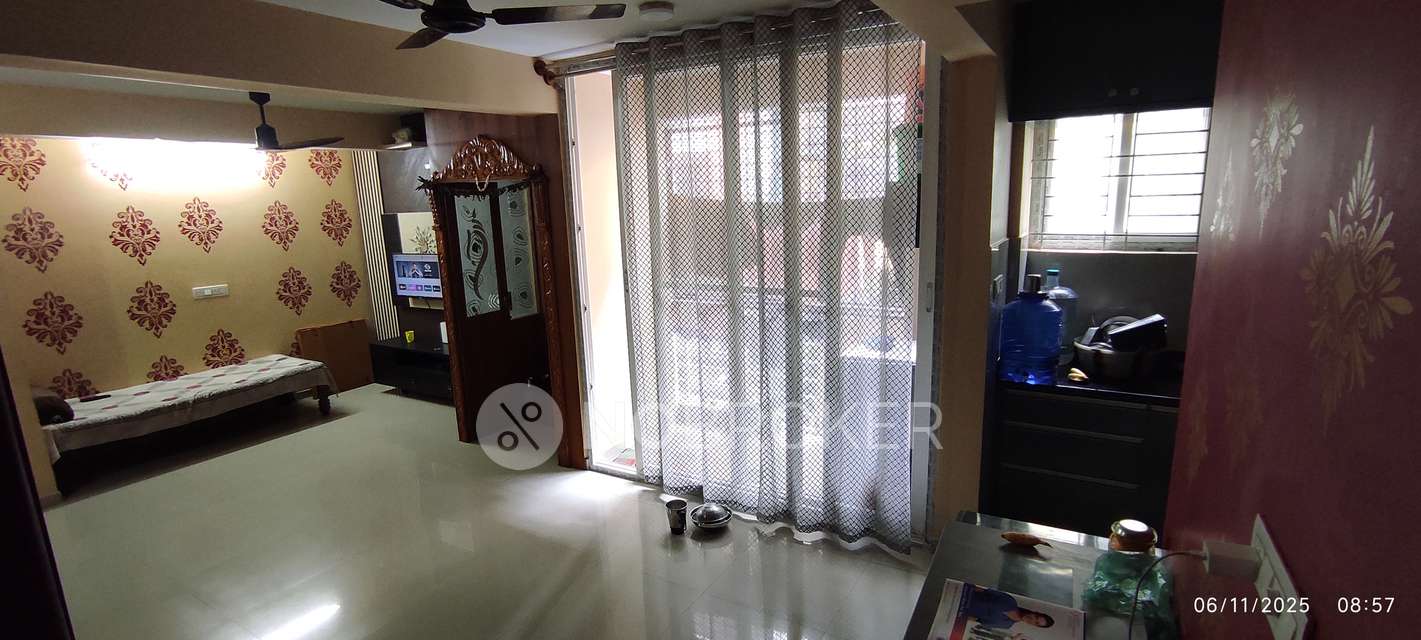 2 BHK Flat In A N Omkar Apa For Sale  In Kumaraswamy Layout
