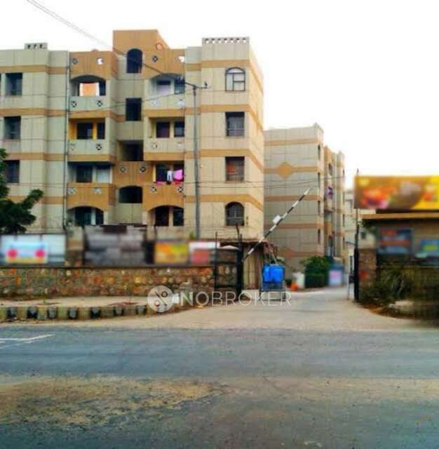 1 BHK Flat In Sai Nath Apartment, Sector 28, Sector 28 For Sale  In Sector 28