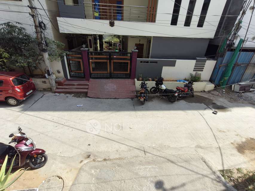3 BHK Flat In Lakshmi Enclave Manikonda For Sale  In Manikonda Jagir, 