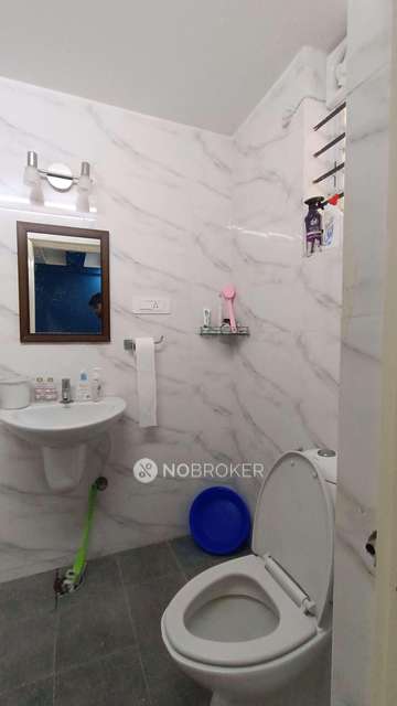 2 BHK Flat In Sree Palace Apartment For Sale  In Hebbal