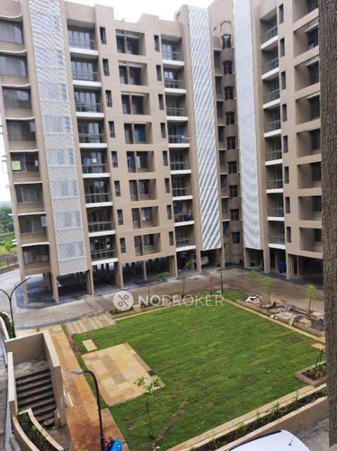 2 BHK Flat In Skyi Star Towers For Sale  In Bhugaon