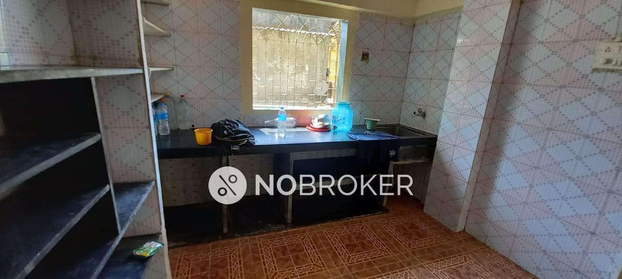 1 RK Flat In Silky Apartment  for Rent  In Thane, 