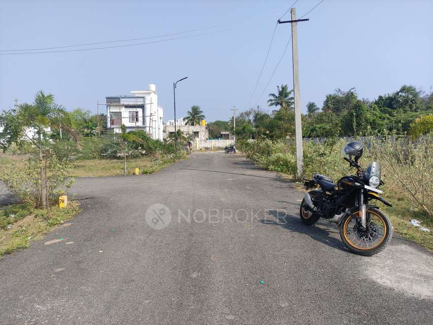 Plot For Sale  In Kelambakkam