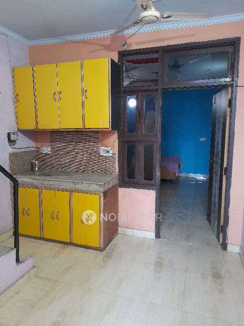 2 BHK House for Rent  In Sector 9