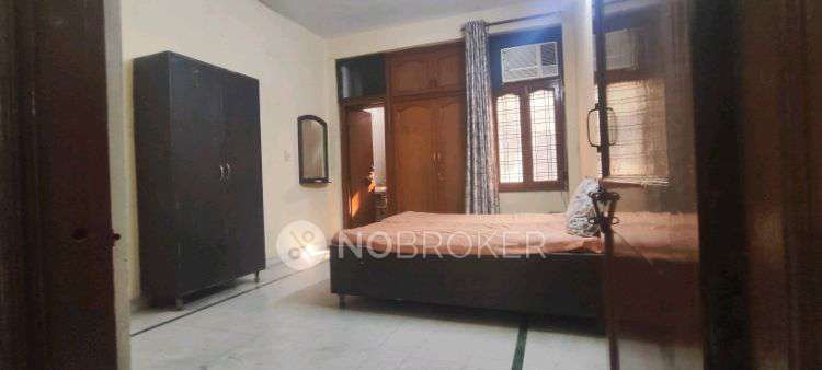 Single Room for Male In 3 BHK  In Sb In C3w3+9v4, Jharsa, Sector 39, Gurugram, Haryana 122003, India