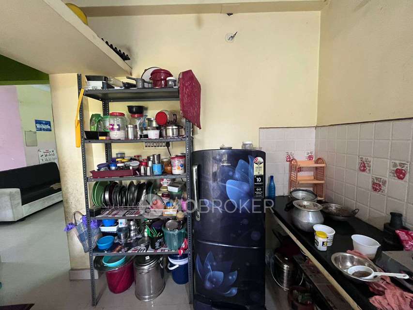 2 BHK Flat In Pranav Flats For Sale  In Mudichur