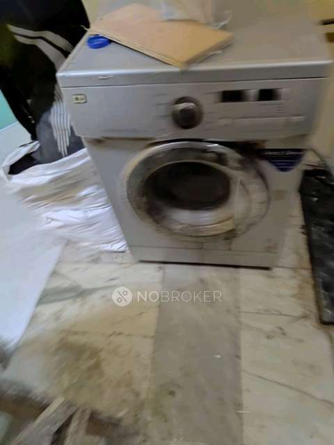 PG for Boys in Janki Devi Public School Road