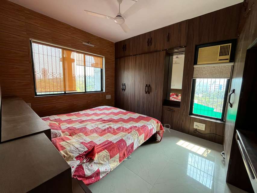2 BHK Flat In Girnar Heights Dongre Park Chembur for Rent  In Girnar Heights