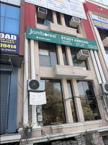 Shop in Sector 14, Gurgaon for Rent 
