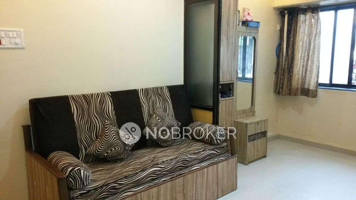 1 RK Flat In Rameshwar Chs For Sale  In Parel