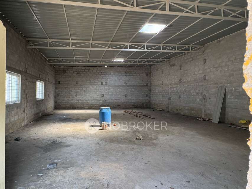 Godown/Warehouse in Amrutahalli, Bangalore for Rent 