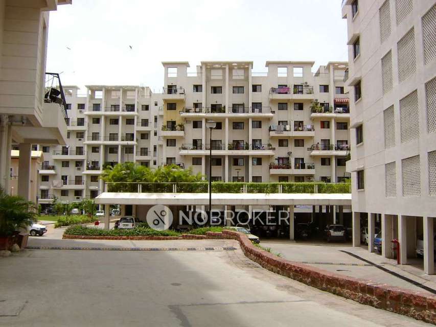2 BHK Flat In Bramha Majestic For Sale  In Nibm Road