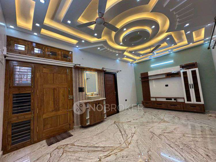 2 BHK Flat In Aa Residency, Chola Nagar Hebbal, Near Rajiv Gandhi Dental College.  for Rent  In Sri Rajiv Gandhi College Of Dental Science & Hospital