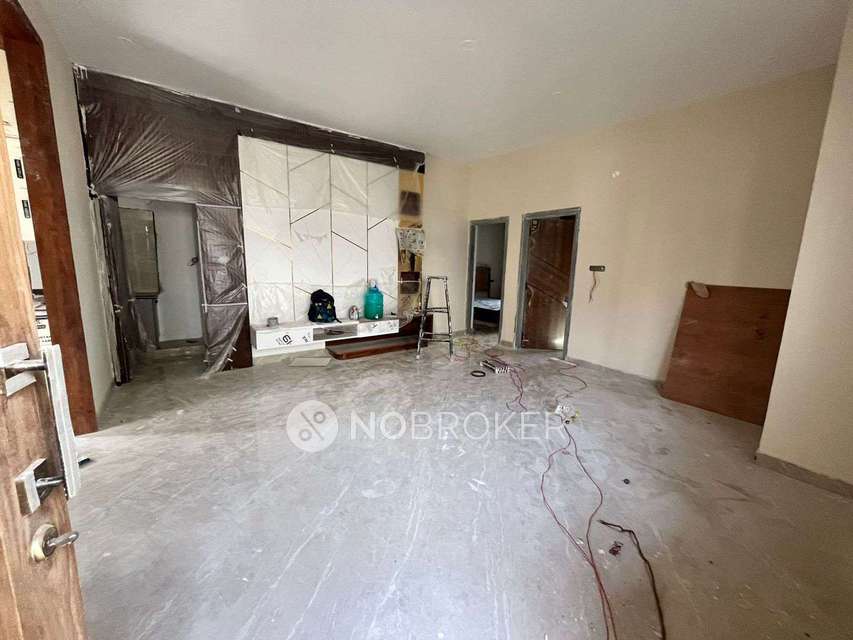 1 BHK Flat In Standalone Building  for Rent  In Yelahanka