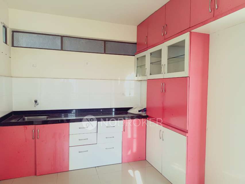 2 BHK Flat In Skyi Star Tower 3 For Sale  In Skyi Star Towers, Pune