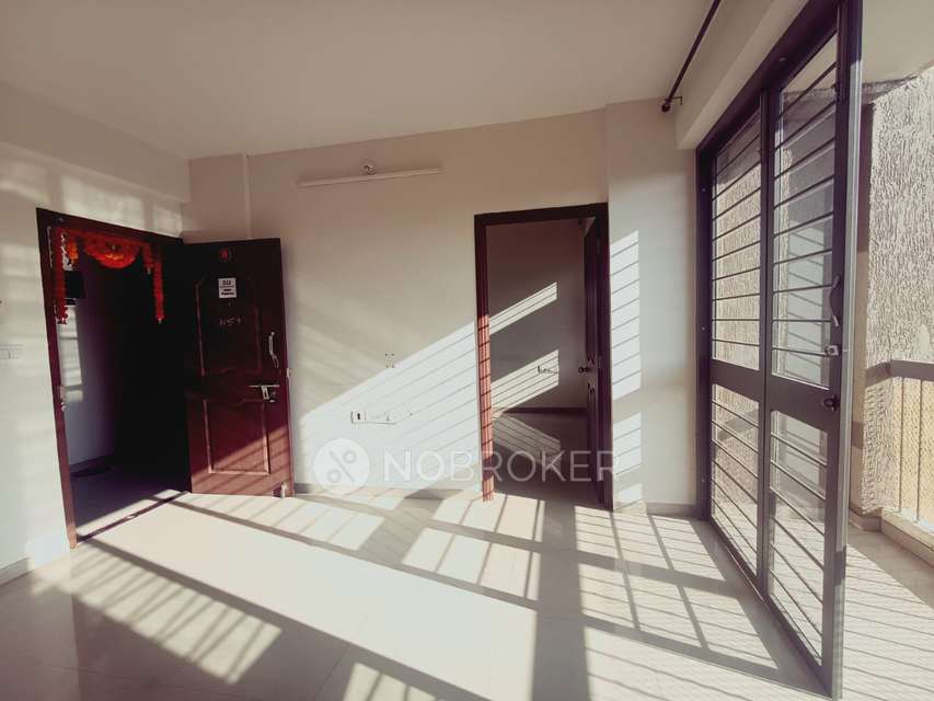 2 BHK Flat In Skyi Star Tower 3 For Sale  In Skyi Star Towers, Pune