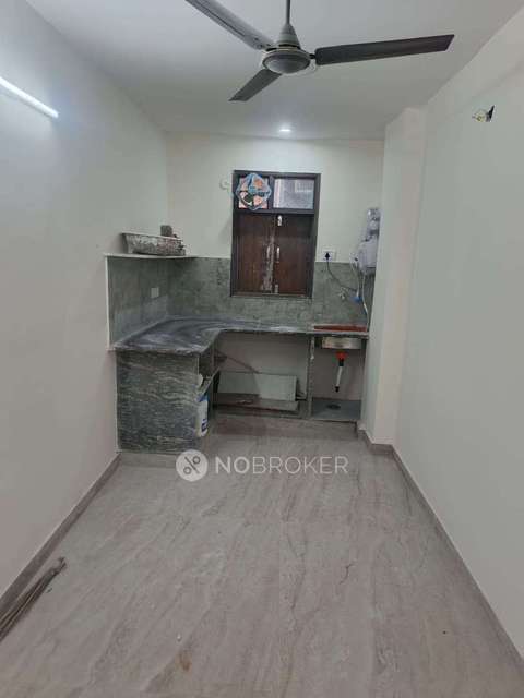2 BHK Flat for Rent  In  Kamla Nagar