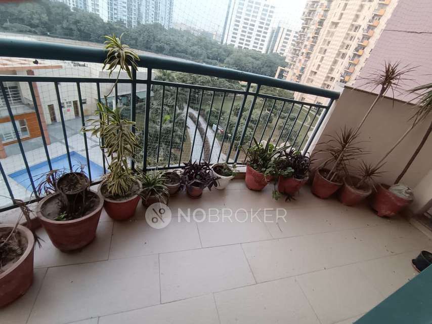 3 BHK Flat In Unitech The Close South , 3.5 Bhk Property For Sale  In Nirvana Country , Sector 50 , Gurgaon