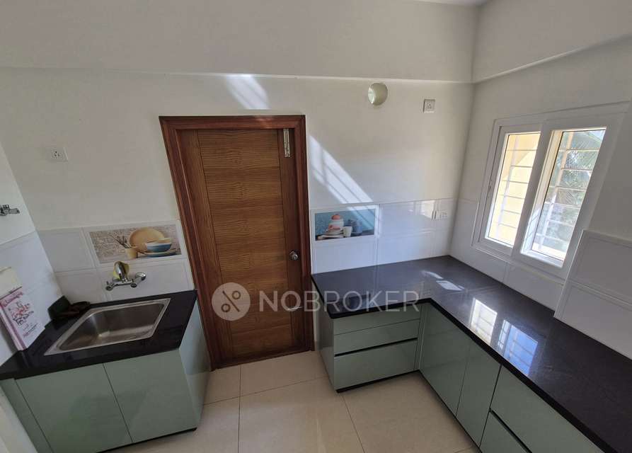 2 BHK Flat In Master Royal Meenakshi For Sale  In Master Royal Meenakshi Apartment, Behind Meenakshi Temple, Classic Orchards Layout, Hulimavu, Bengaluru, Karnataka 560076, India