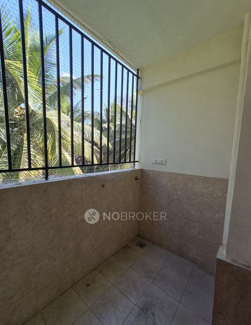 2 BHK Flat In Master Royal Meenakshi For Sale  In Master Royal Meenakshi Apartment, Behind Meenakshi Temple, Classic Orchards Layout, Hulimavu, Bengaluru, Karnataka 560076, India