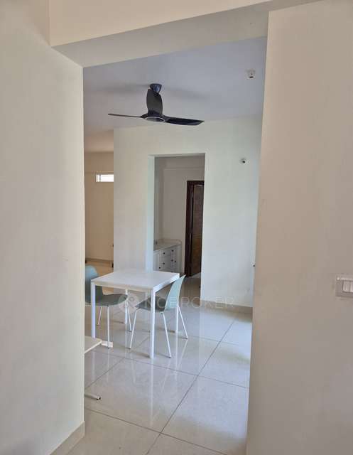 2 BHK Flat In Master Royal Meenakshi For Sale  In Master Royal Meenakshi Apartment, Behind Meenakshi Temple, Classic Orchards Layout, Hulimavu, Bengaluru, Karnataka 560076, India