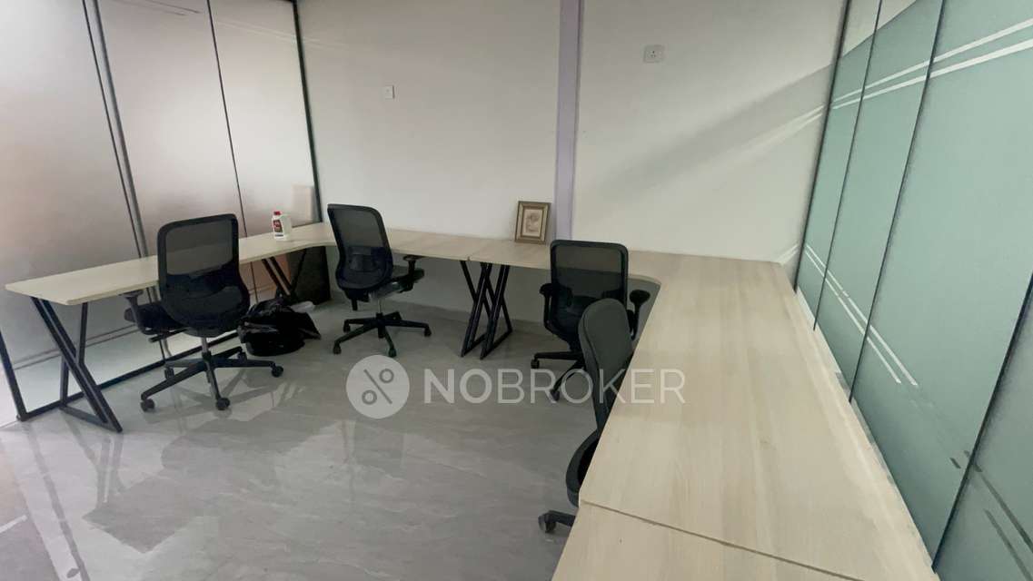 Office Space in Ithums Galleria, Greater Noida for Rent 