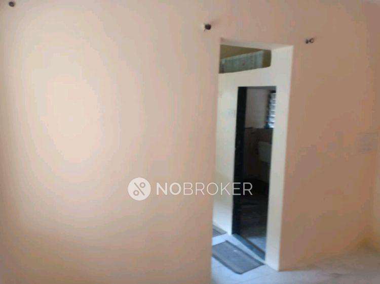 1 RK Flat In Standalone Building  For Sale  In Thane West