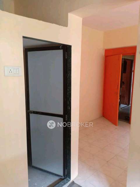1 RK Flat In Standalone Building  For Sale  In Thane West
