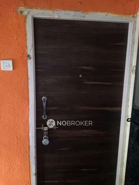 1 RK Flat In Standalone Building  For Sale  In Thane West
