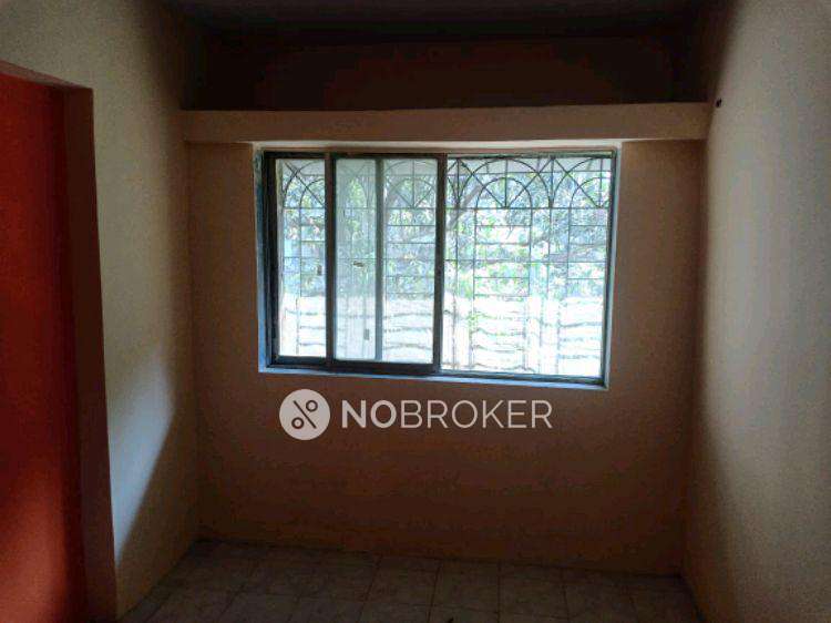 1 RK Flat In Standalone Building  For Sale  In Thane West