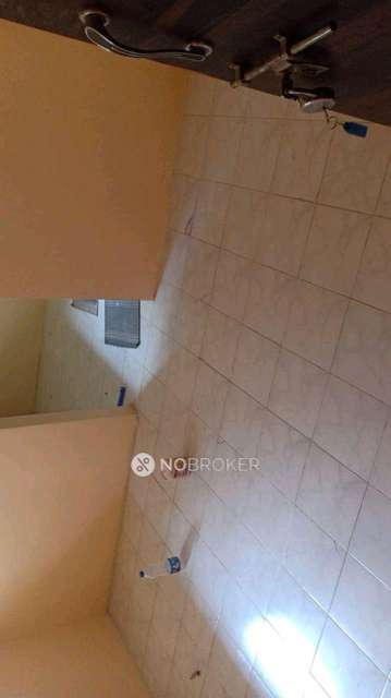 1 RK Flat In Standalone Building  For Sale  In Thane West