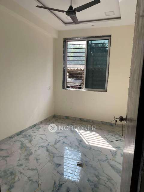 1 BHK for Rent  In  Malad West