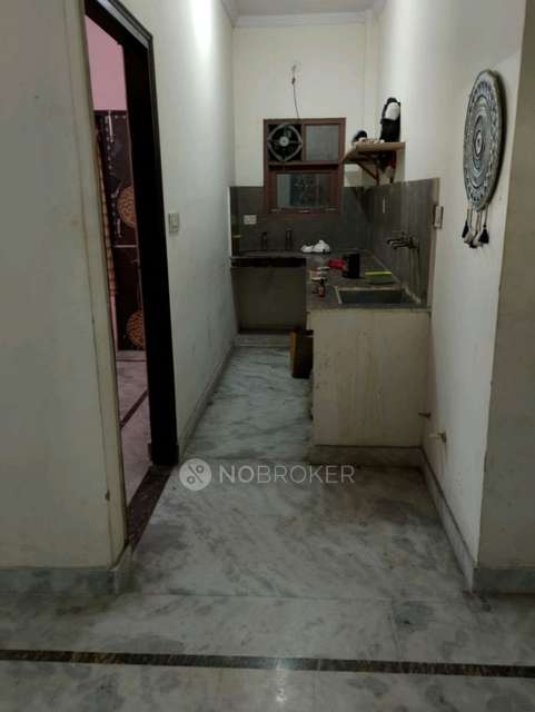 1 BHK House for Rent  In Laxmi Nagar