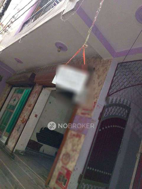 Shop in  Munirka,, Delhi for Rent 