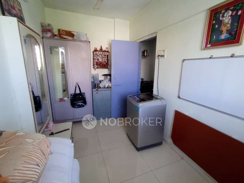 1 BHK Flat In Shakti Tower, Dahisar East For Sale  In Shakti Tower