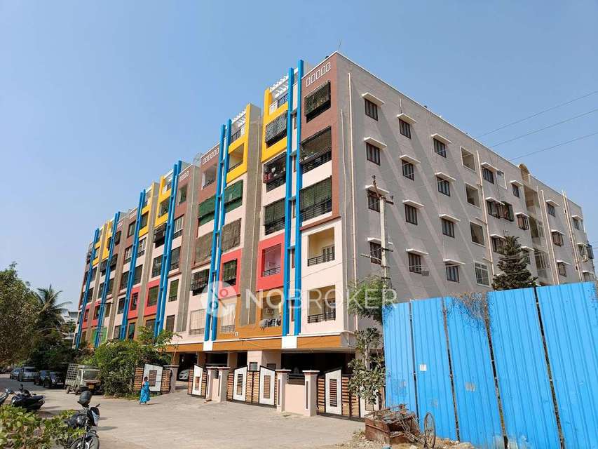 2 BHK Flat In Yadagiri Towers For Sale  In Vanasthalipuram