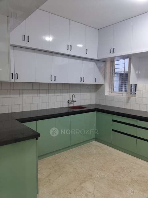 4 BHK Flat In Yeshu Residency for Rent  In Richmond Town 