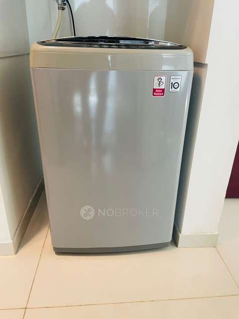 2 BHK Flat In Paranjape Trident Towers for Rent  In Wakad 