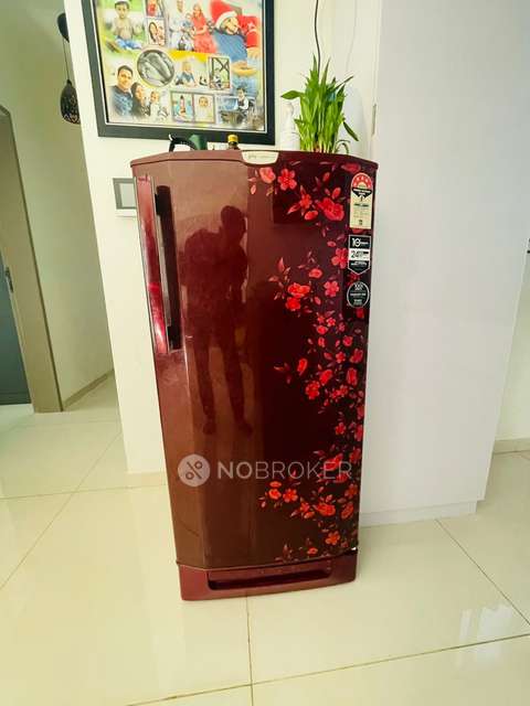 2 BHK Flat In Paranjape Trident Towers for Rent  In Wakad 