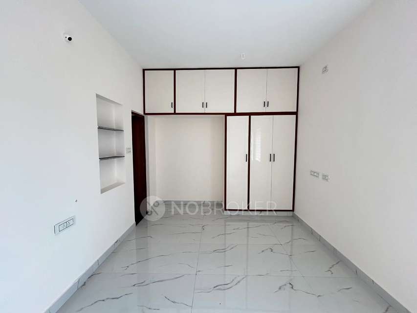 2 BHK Flat In Kumar Ventures For Sale  In Annanur