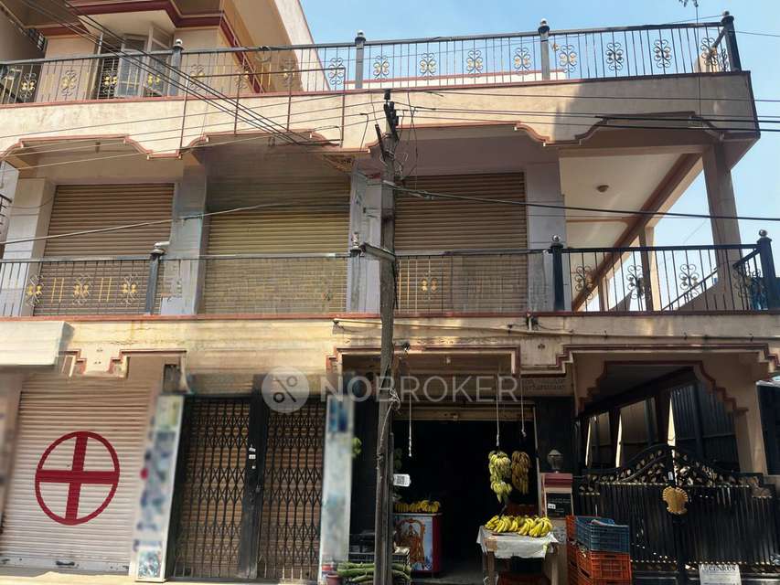 Shop in Hoskote Gangammakudi Road, Bangalore for Rent 