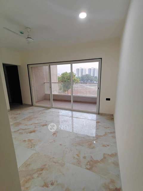 Single Room for Female In 3 BHK  In Hinjawadi