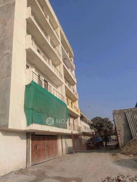 3 BHK Flat In Yamuna Sadan For Sale  In Lal Kuan