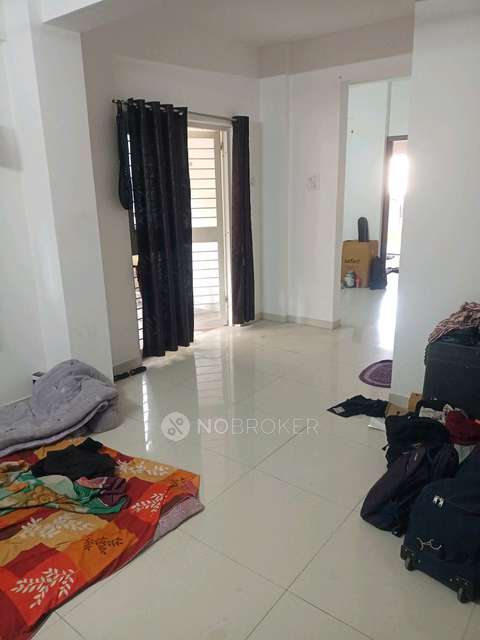 Shared Room for Male In 2 BHK  In Shri Labsons Shreepad Nakhate Towers In Rahatani