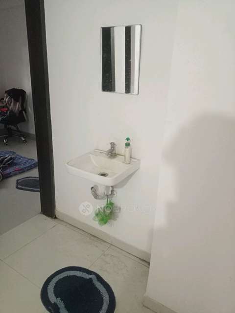 Shared Room for Male In 2 BHK  In Shri Labsons Shreepad Nakhate Towers In Rahatani