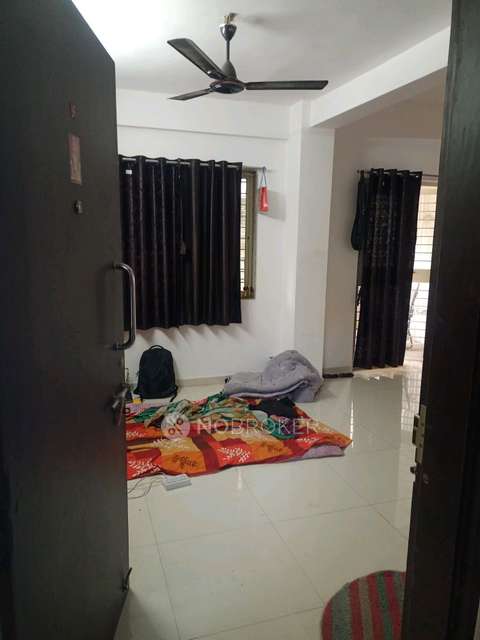 Shared Room for Male In 2 BHK  In Shri Labsons Shreepad Nakhate Towers In Rahatani
