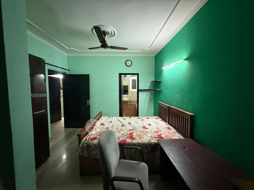 1 RK Flat In Ardee Platinum Independent Floors for Rent  In Kanhai