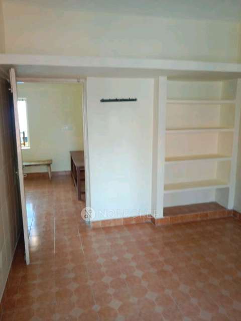 1 BHK Flat In Karambakkam Porur for Rent  In Porur