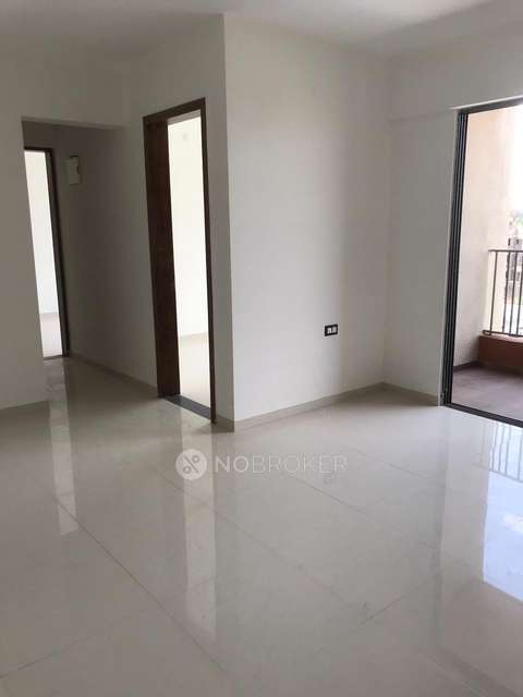 2 BHK Flat In Parshwa Platinum for Rent  In Pimpri-chinchwad,