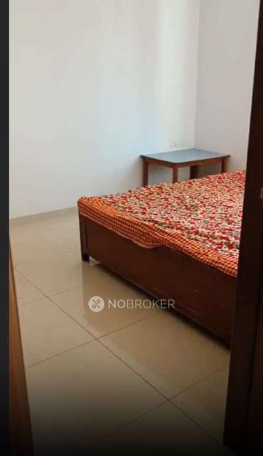 Single Room for Male In 2 BHK  In Green Life In Green Life